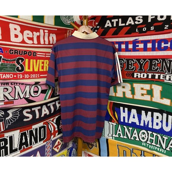 Newcastle United | Men’s Medium Retro 95/97 Jersey - Picture 7 of 7